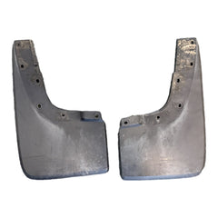 VW Amarok 2H front mud flap set, outer face