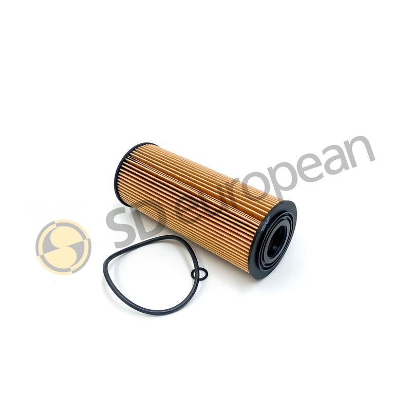 Oil Filter 074115562, Fits Audi, Volkswagen, Seat & Skoda 1996 - 2016
