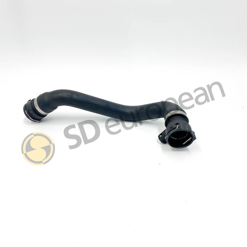 Bottom Radiator Hose 5 Series E39 & 7 Series E38 6 Cylinder, 93 To 2003