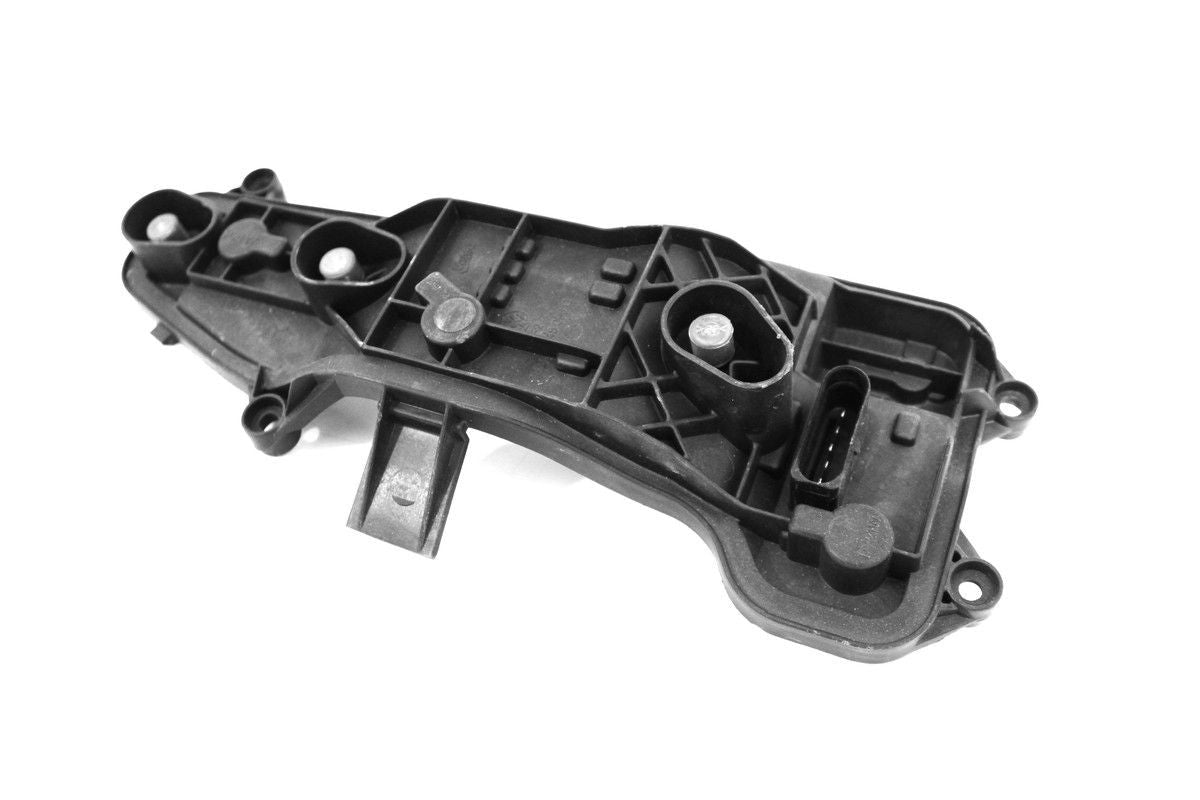 TAILIGHT BULB HOLDER R/H