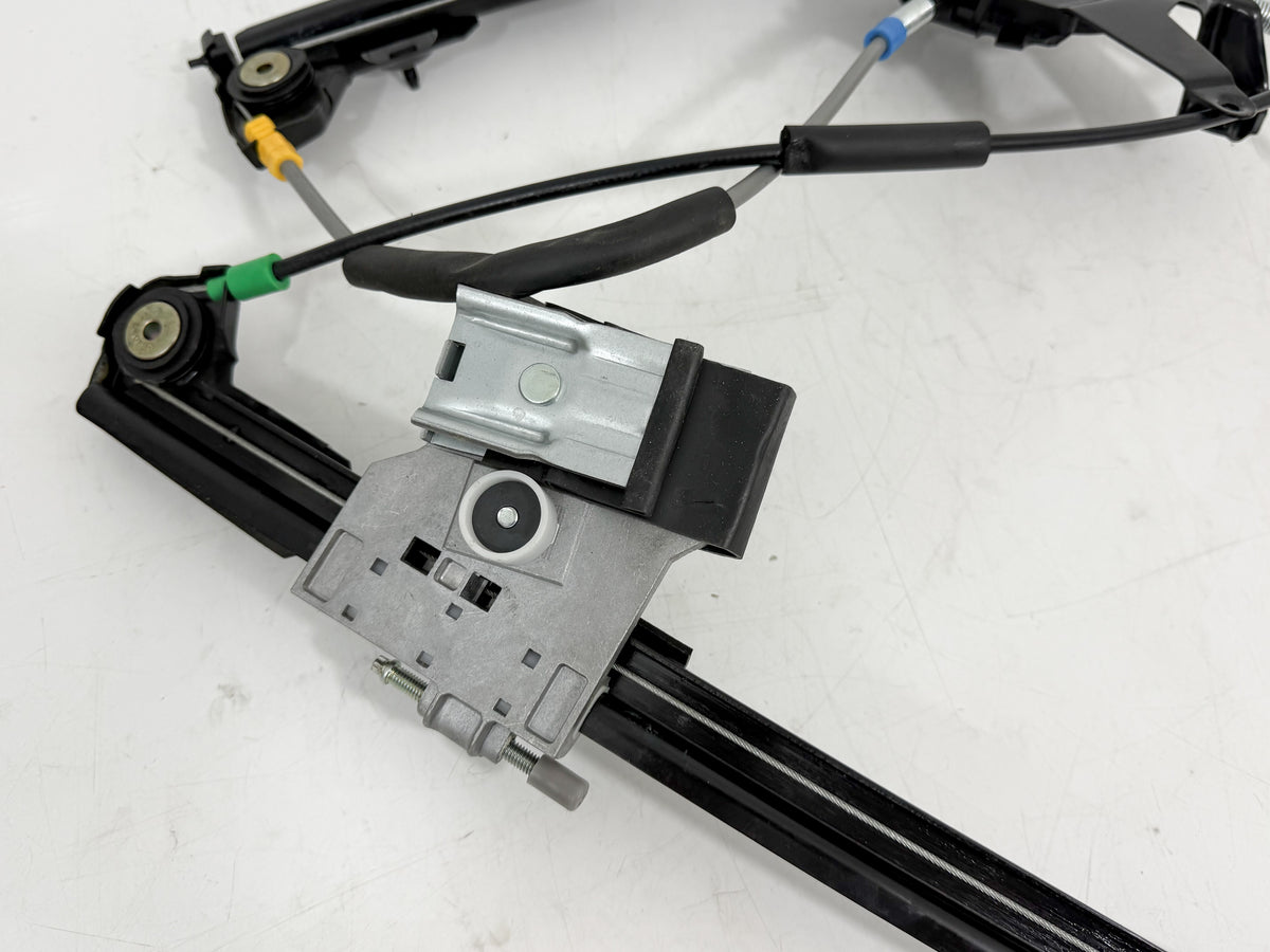 VW Golf Cabrio Mk3 Mk4 Left Front Passengers Window Regulator
