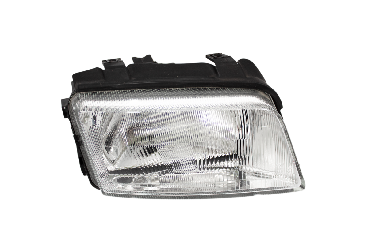 Headlight Right 8D0941030A, fits Audi A4, S4 1995 - 1999