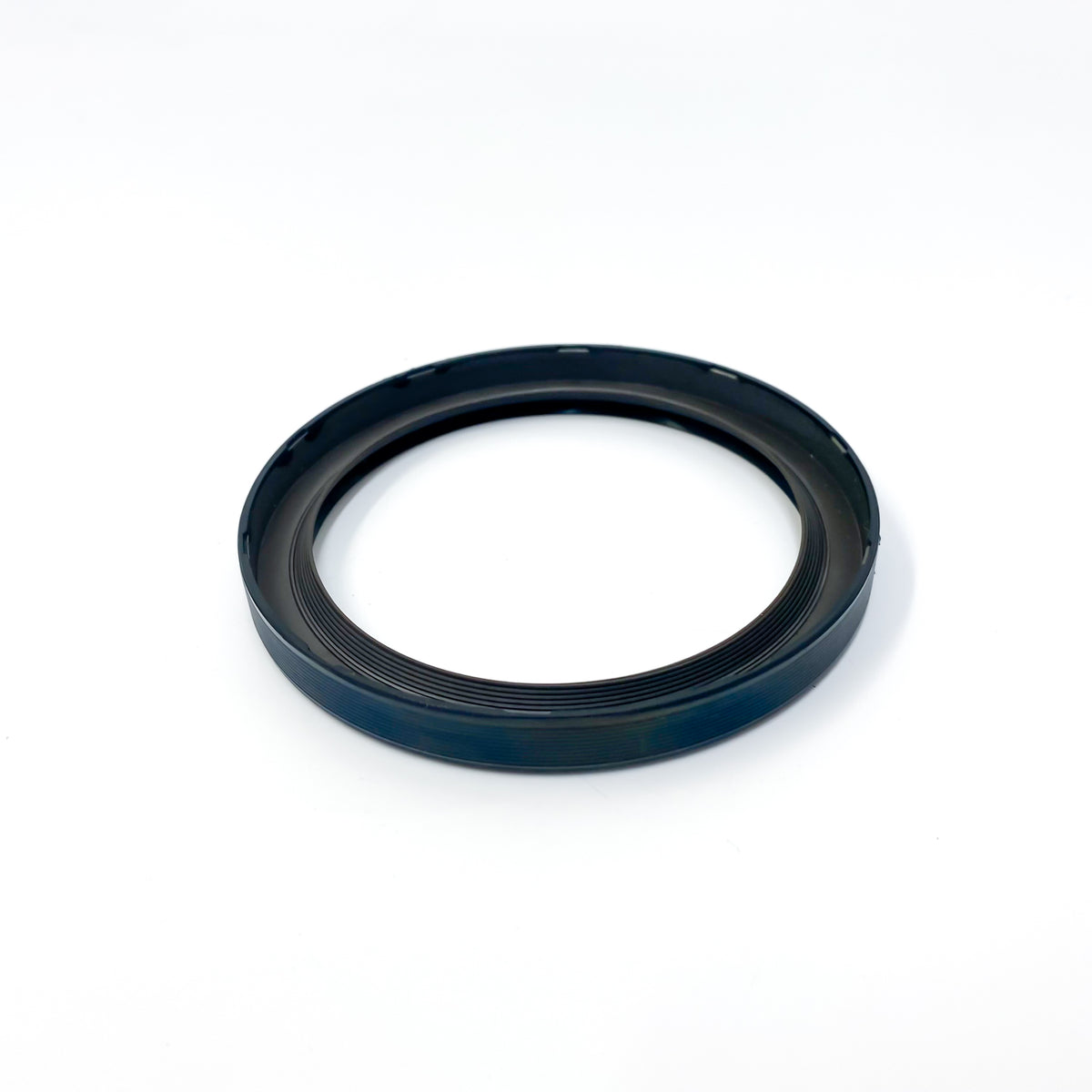 Rear crank seal 11142249533, fits series 3, 5, 6, 7, X3, X5, Z3 & Z4