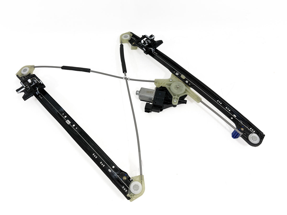 Window Regulator Right Front – Land Rover Discovery 5 (LR153953)