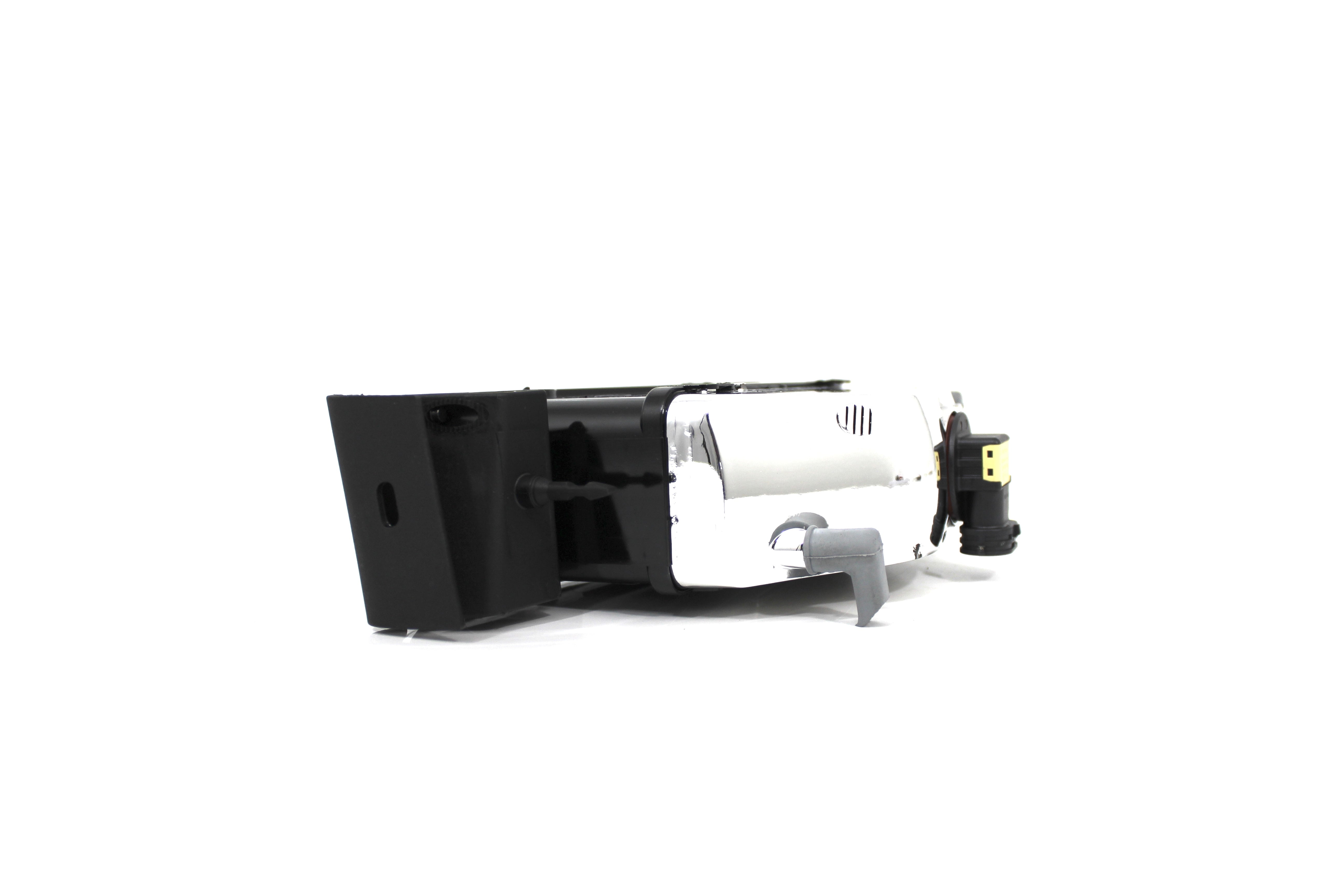 N FRONT BUMPER BAR DRIVING LIGHT R/H, 63176905502