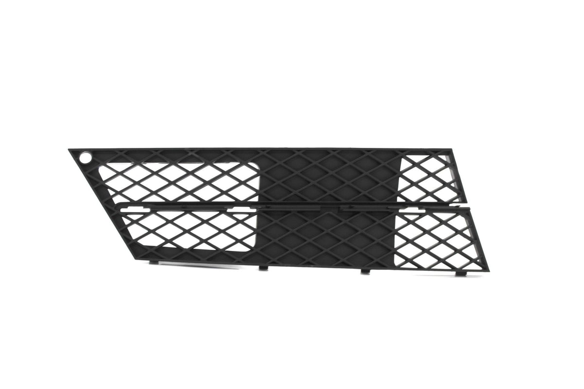 FRONT BUMPER GRILLE RIGHT , 51117178098