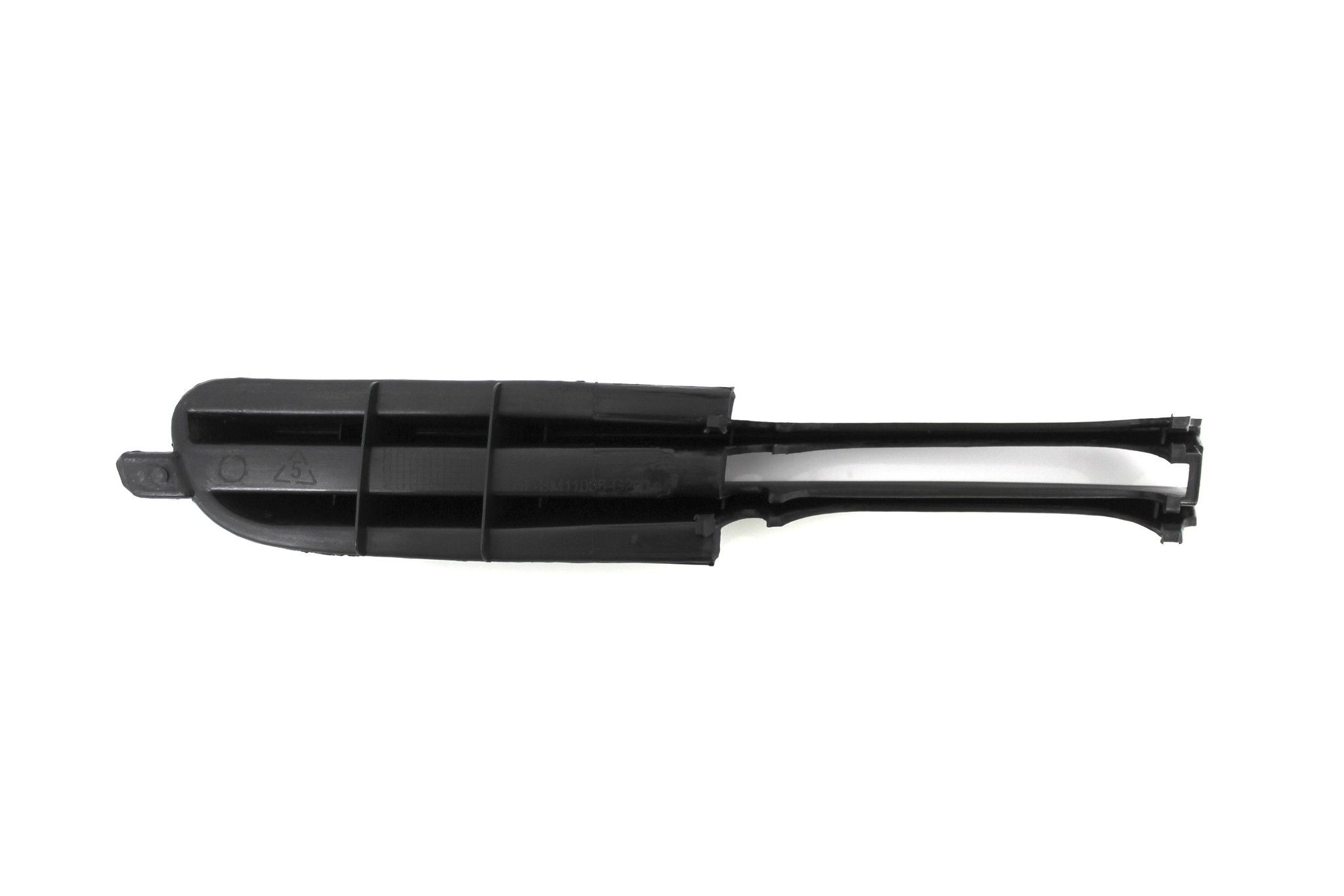 FRONT BUMPER GRILLE - LOWER, 51118209925