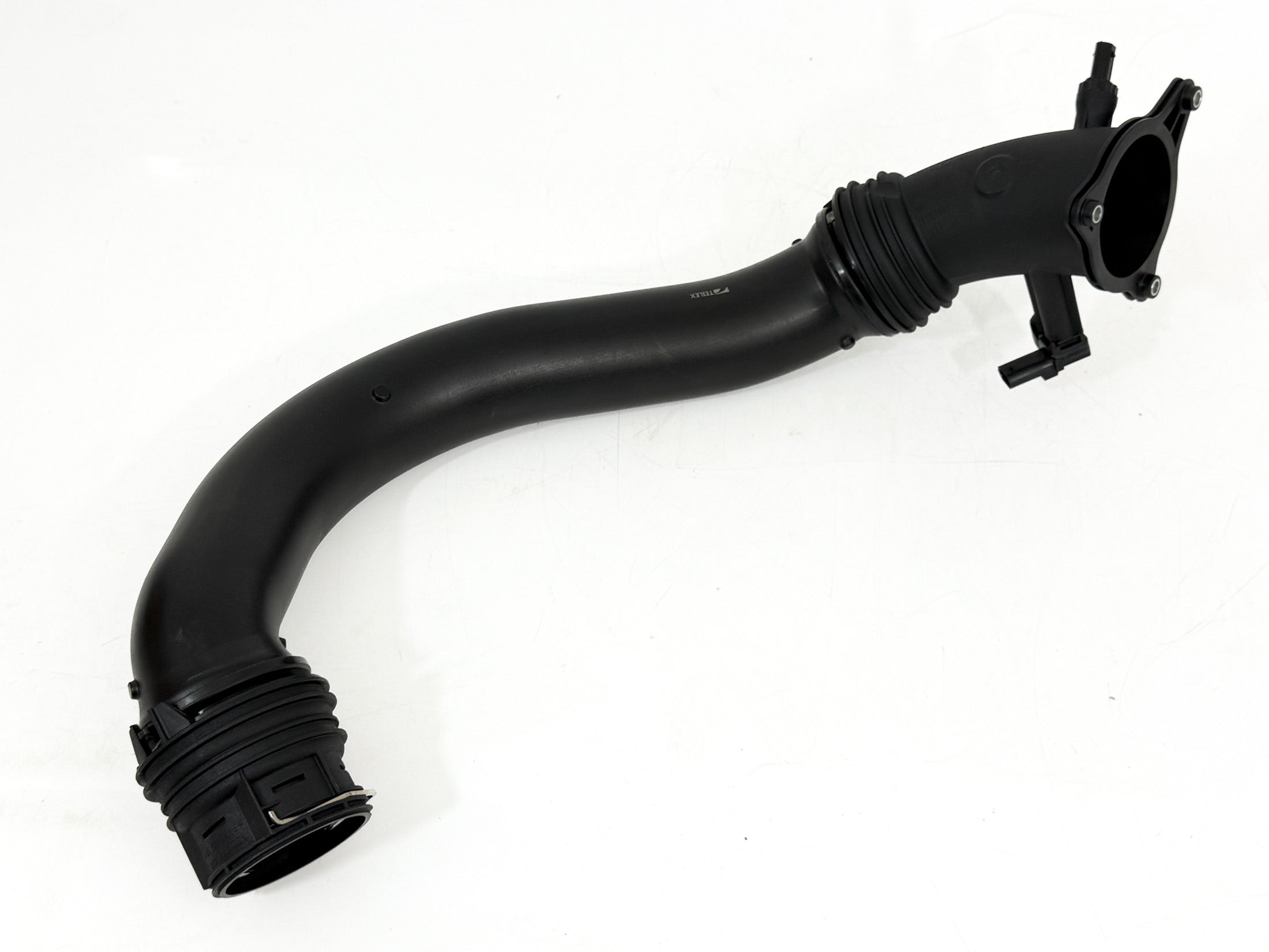 Air Pipe Duct Intake Hose 13718601683 - BMW 1, 2, 3, 4, 5, 6, 7, X3, X4, X5, Z4 (2015–2024)