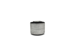 N REAR DIFF MOUNT BUSH, 7P0525337D, Es