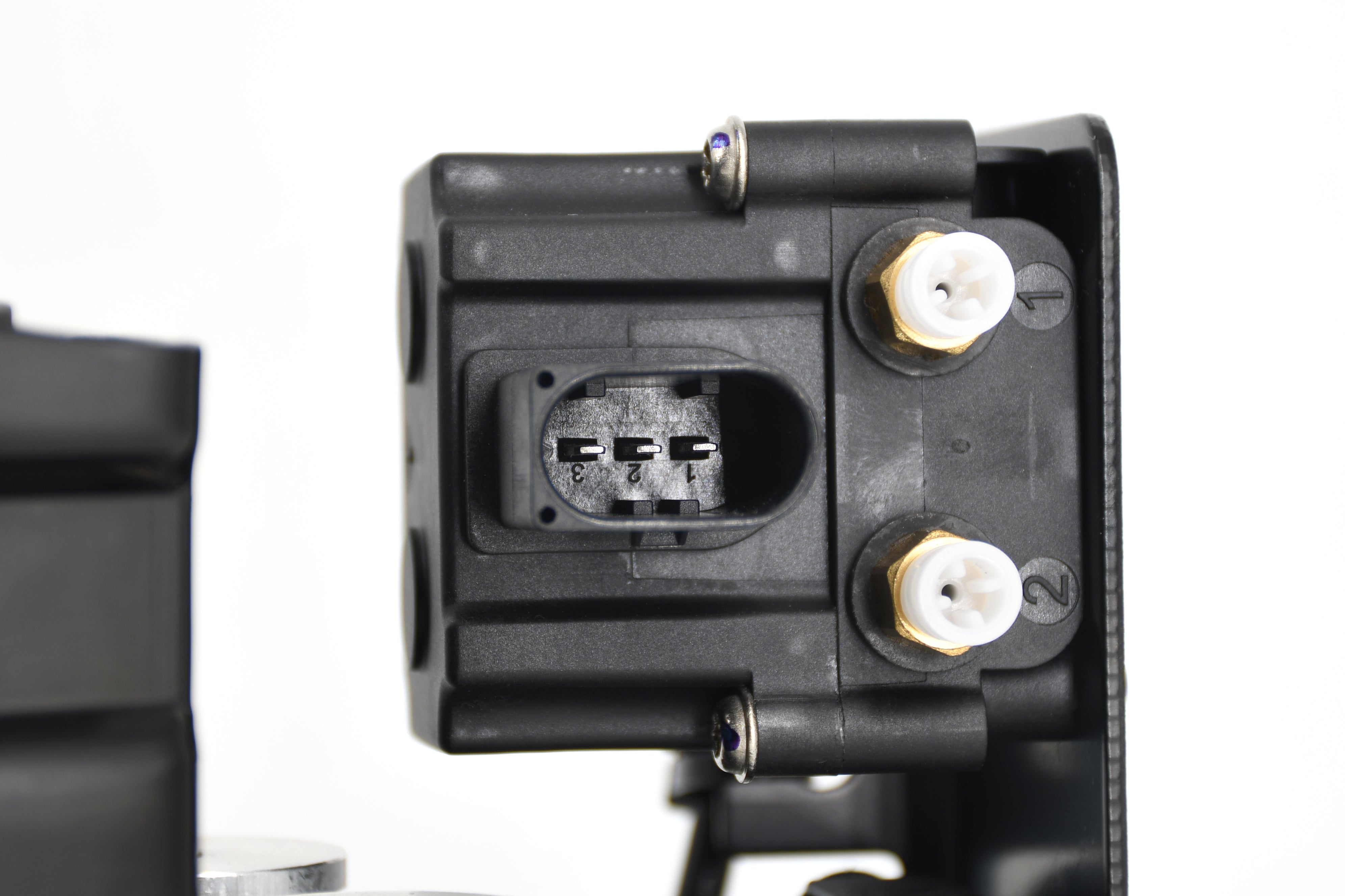 Suspension Compressor – BMW 7 Series F01/F02/F03/F04, 5 GT F07, 5 Touring F11 (37206875176)