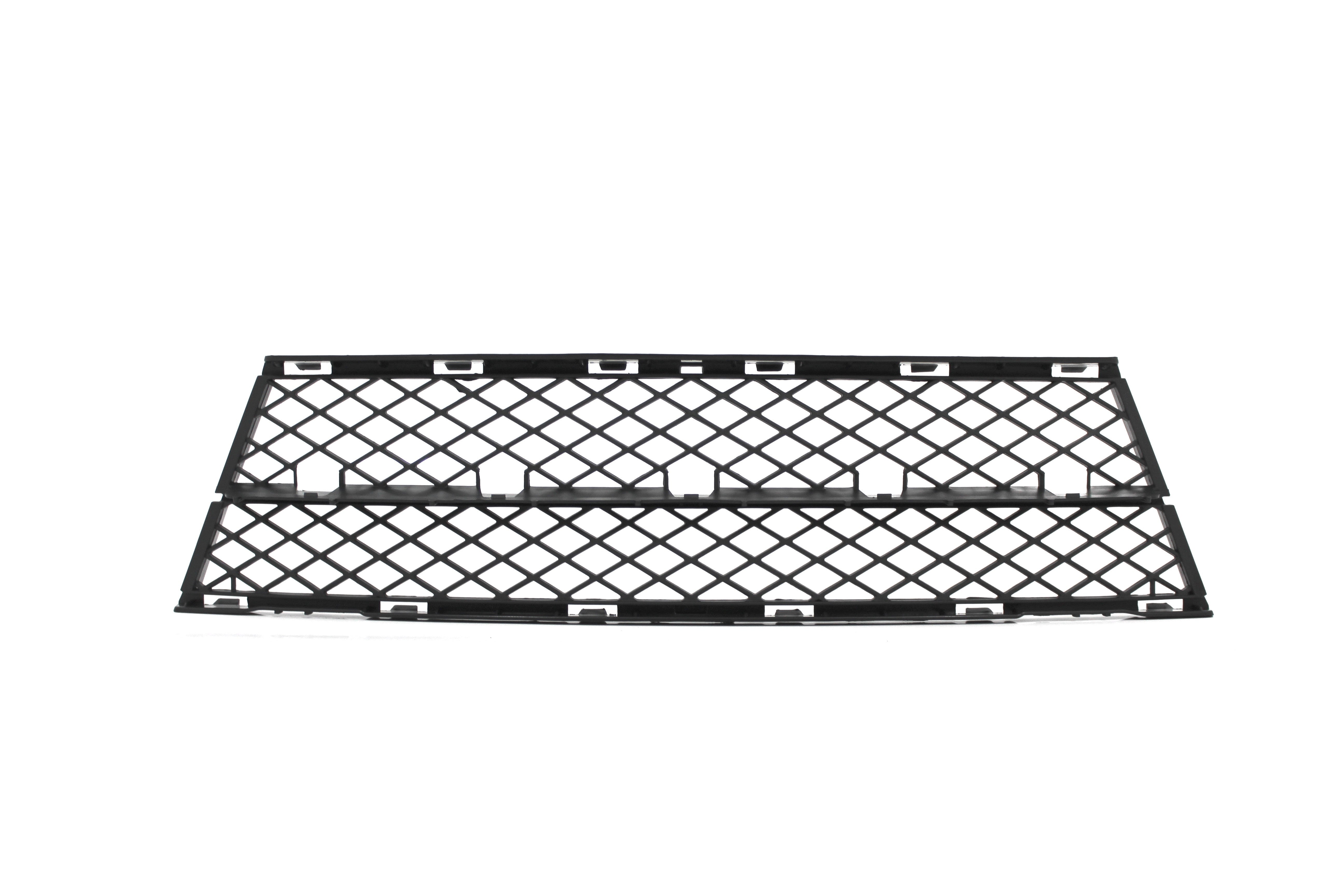 Front Bumper Grille – BMW 5 Series E60, E61 (51117178115)