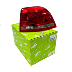 TAIL LIGHT RIGHT REAR VOLKSWAGEN TOUAREG - OEM VALEO