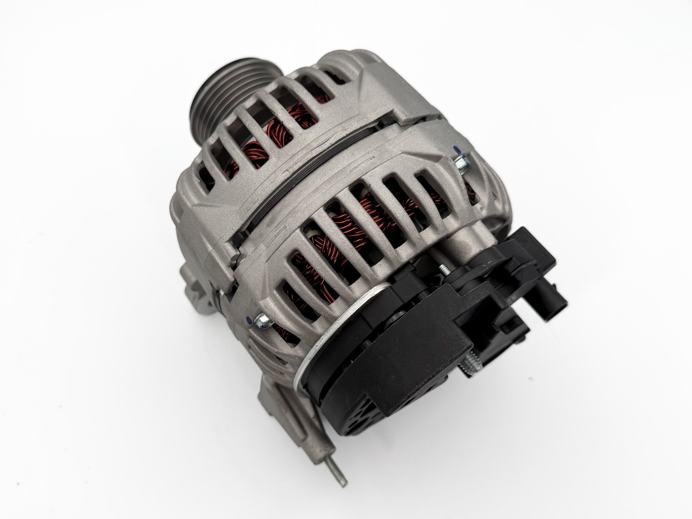 Alternator 140A – Audi, Volkswagen, Skoda (06F903023F)