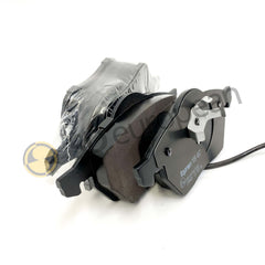 Front Disc Brake Pad Set – Audi A4 (B6, B7), A6 (C5), Allroad (C5), Peugeot 405/605, Seat Exeo, Volkswagen Golf, Passat, Scirocco (OEM 4B0698151J) (Topran)