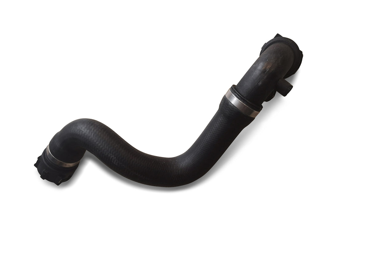 Upper Radiator Hose For BMW X5 E53 3.0L 2001 - 2006