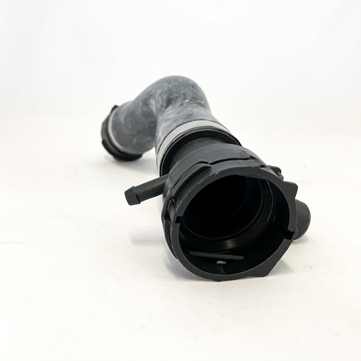 BMW Top Radiator Hose 6 Cylinder E87/E90/E91/Z4 - 17127531579