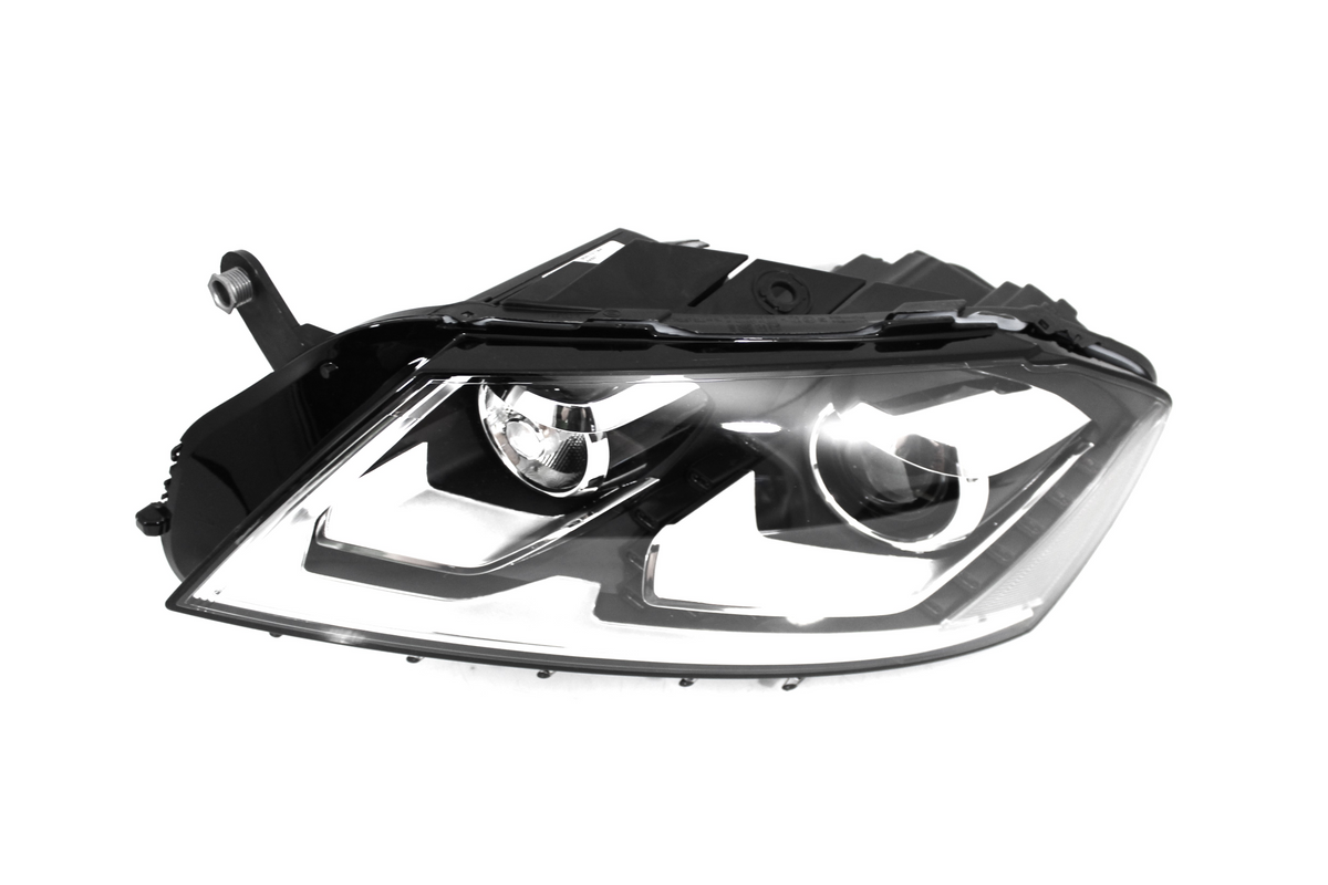 Headlight L/H - Xenon 3AC941753, fits Volkswagen Passat 2011 - 2015