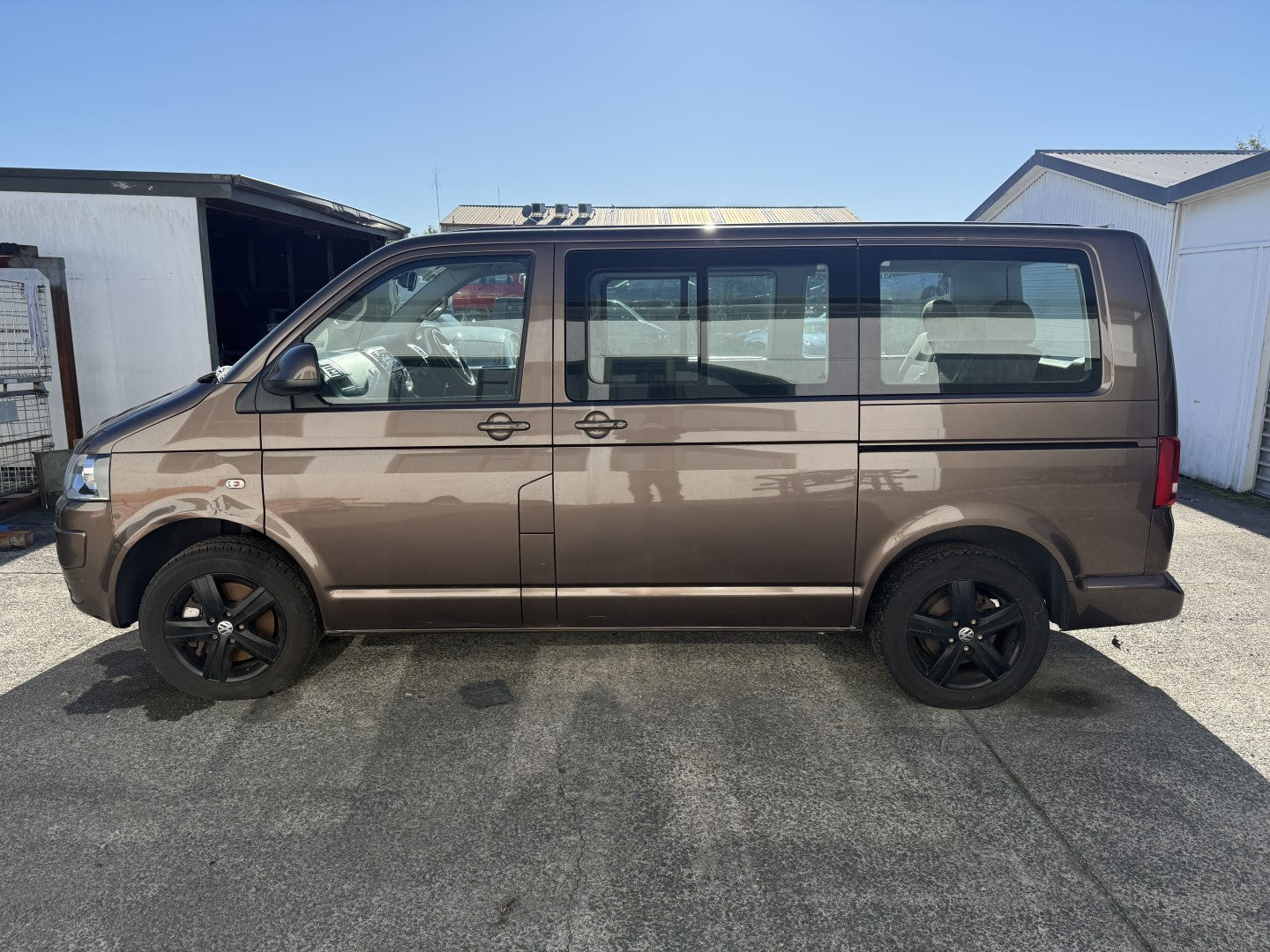 2011 Volkswagen Multivan - Now Dismantling for Parts!