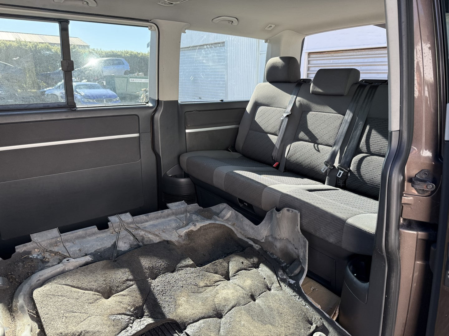 2011 Volkswagen Multivan - Now Dismantling for Parts!
