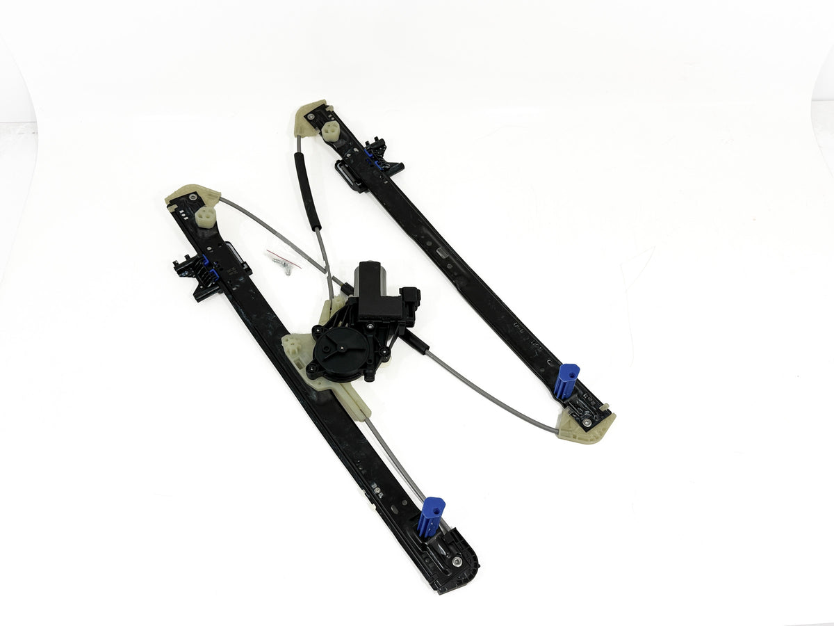 Window Regulator Right Rear – Land Rover Discovery 5 L462 (LR153959)