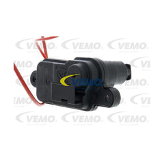 Fuel Filler Flap Actuator – Audi A1, A3, A4, A5, A7, A8, Q3, Q7 (8V0862153B)