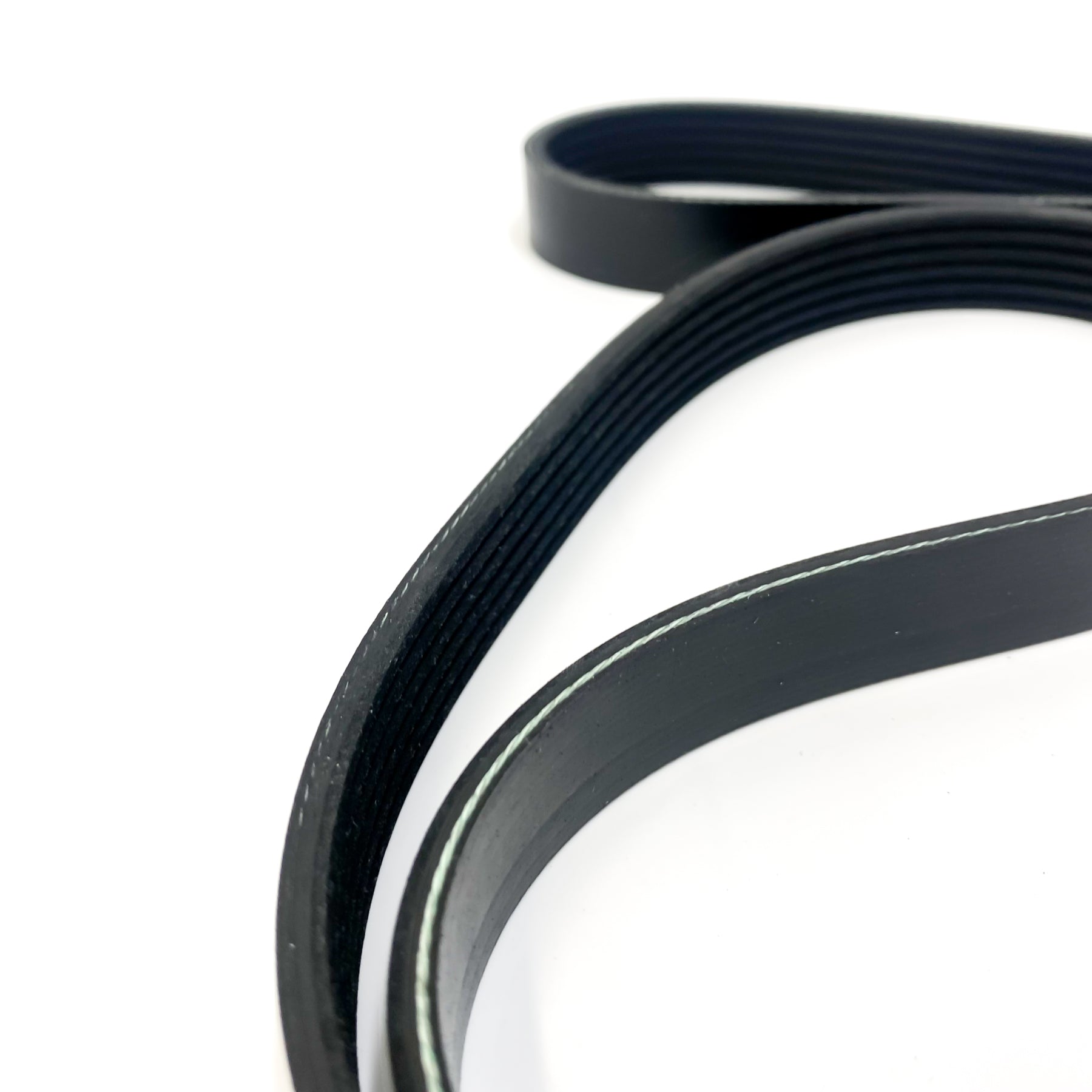 Drive belt 6PK1540 fits BMW series 3, 5, 7, X3, X5, Z3 & Volkswagen Golf & Bora