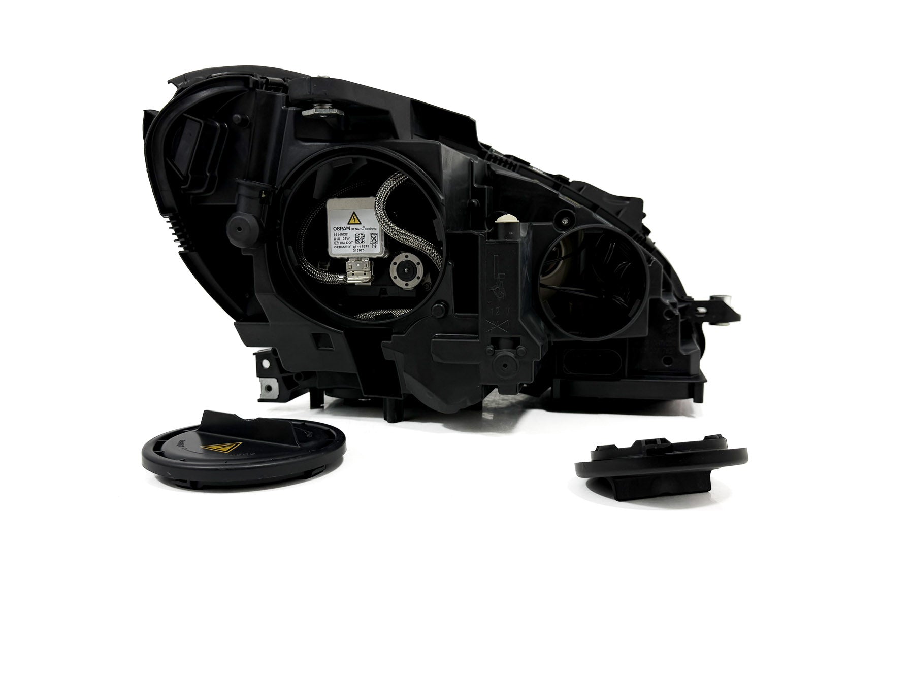 Headlight Left  Mercedes-Benz C-Class W204 A2048203739  Magneti Marelli