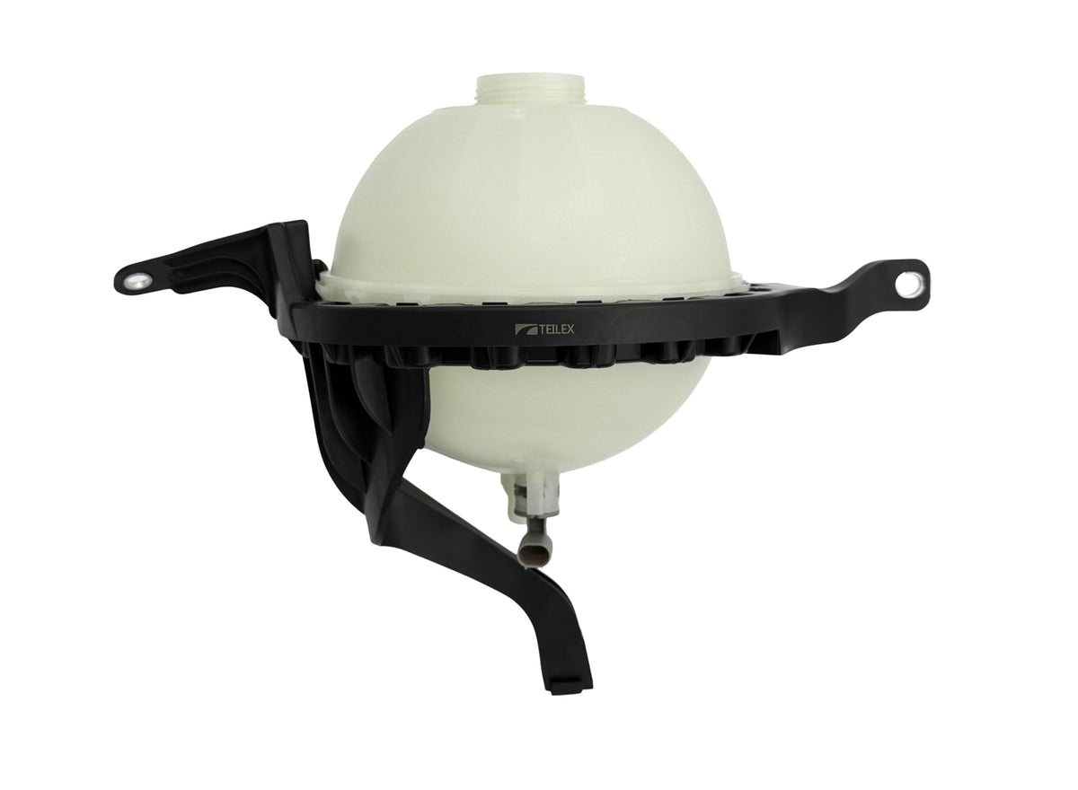 Expansion Tank 17138614293 - BMW 5-Series F07, F10, F11 (2010–2017)
