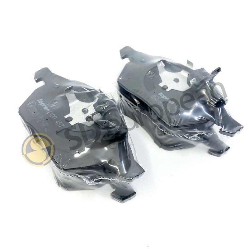 Front Brake Pads, 4B0698151J Fits  Audi 100, A3 & A4 & Quattro