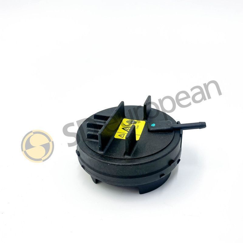 PCV Valve Assembly 11127552281,fits BMW 1, 3, 5, 6, 7, X1, X3, X5 & Z4 2001-2017