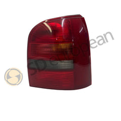 Tailight Right 8D9945112, fits Audi A4 & S4 1995 - 1999