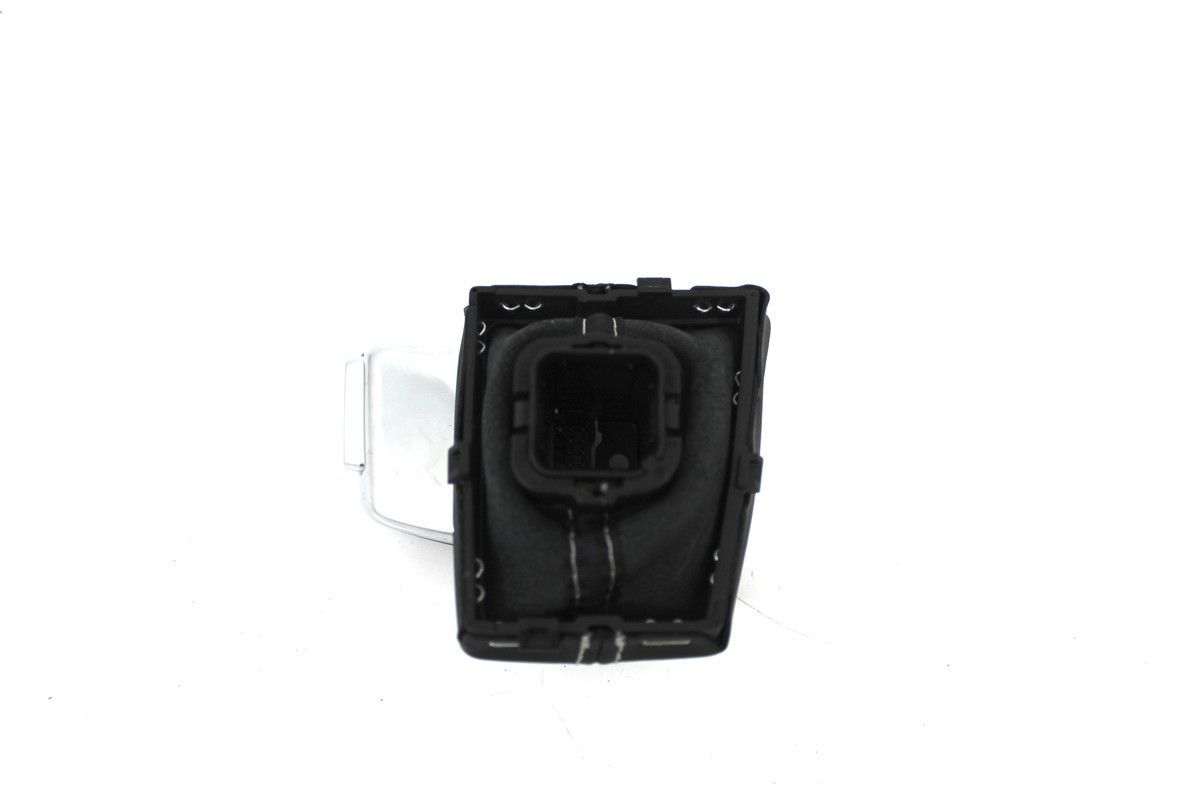 N*AUTO SHIFT HANDLE, 4M2713140GVDE, Sd European - Ellis
