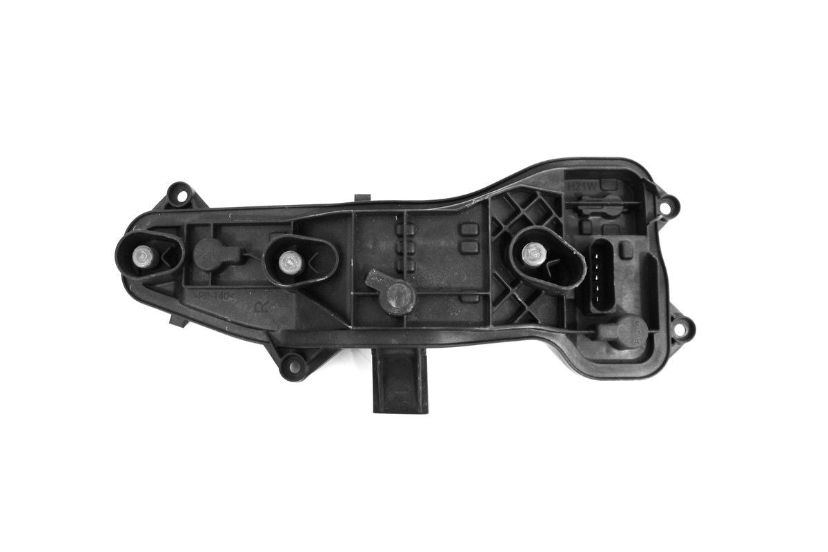 TAILIGHT BULB HOLDER R/H
