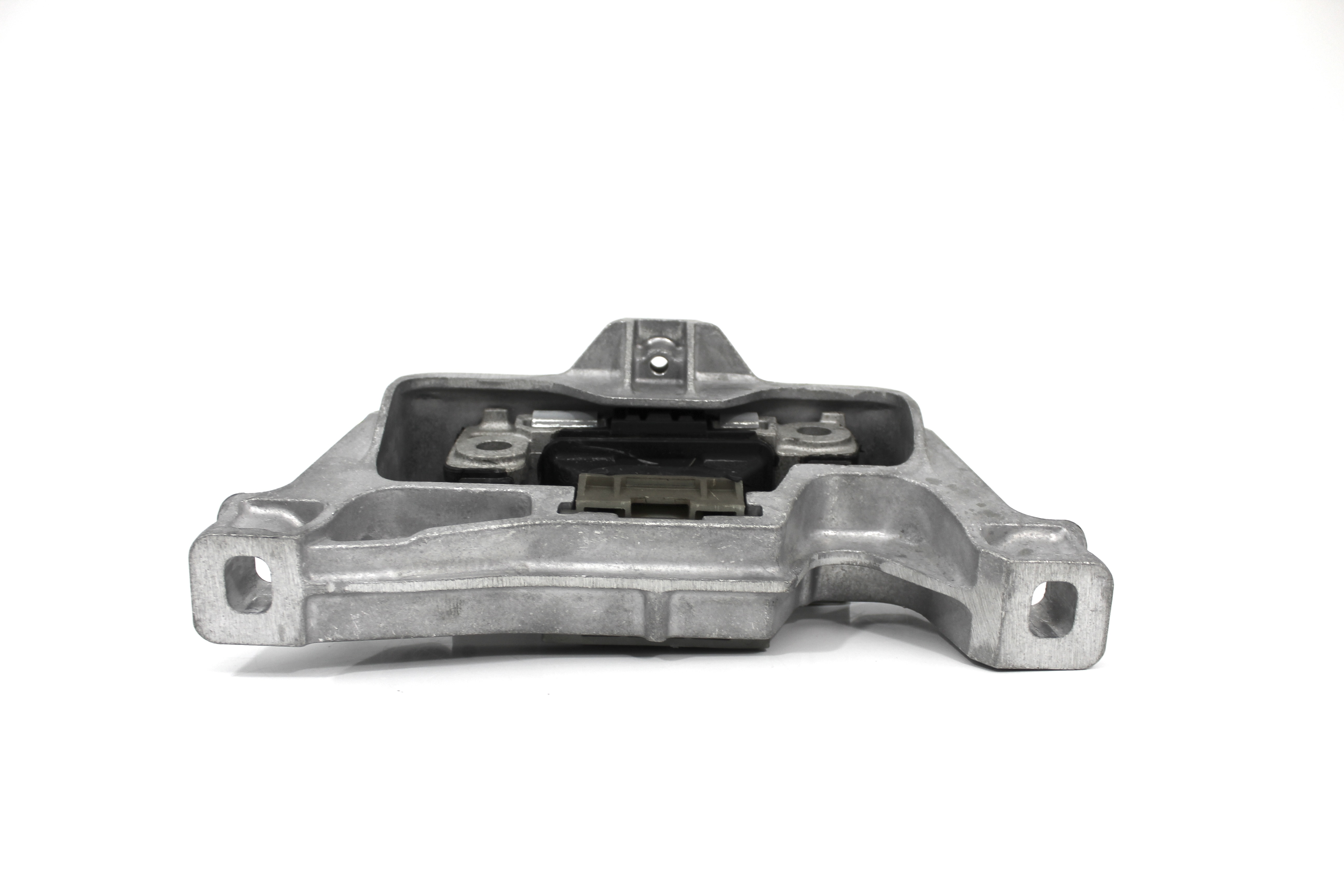 N ENGINE MOUNT R/H - PTRL, 2462401517