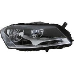 Valeo Right Front Headlight – Volkswagen Passat (3AC941005)